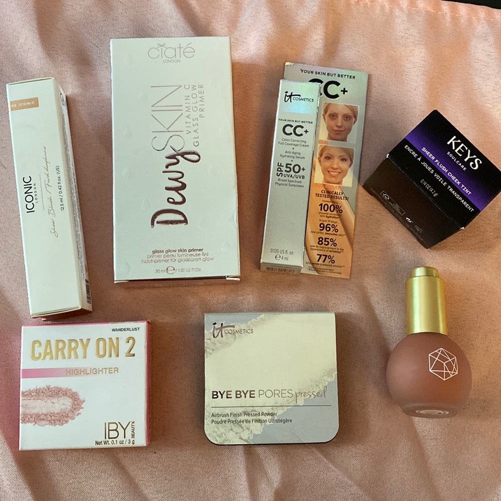 Cheek and Skin Bundle. 4 full size and 3 deluxe size items!